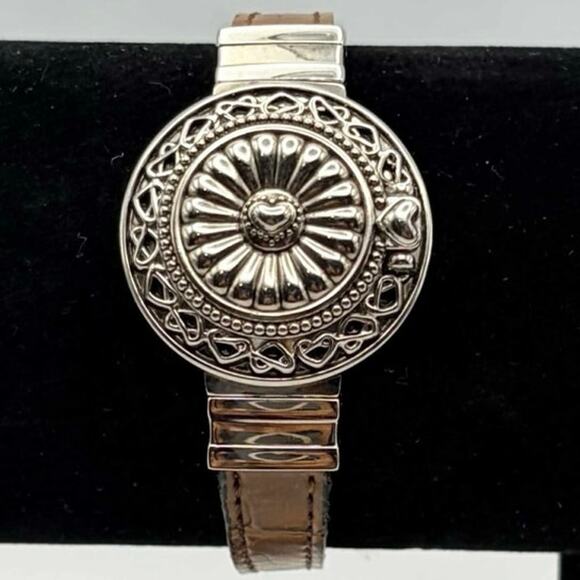 Brown Boho Heart Bracelet Watch - Picture 1 of 7